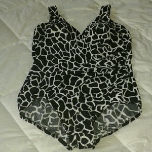 Miraclesuit one piece swimsuit